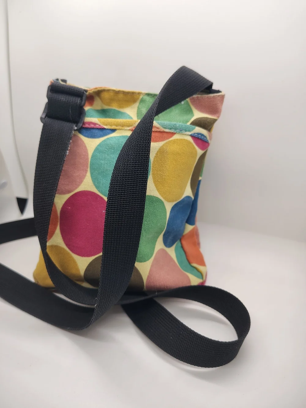 Kavu Colorful Dot Crossbody Bag - Multicolor Circles